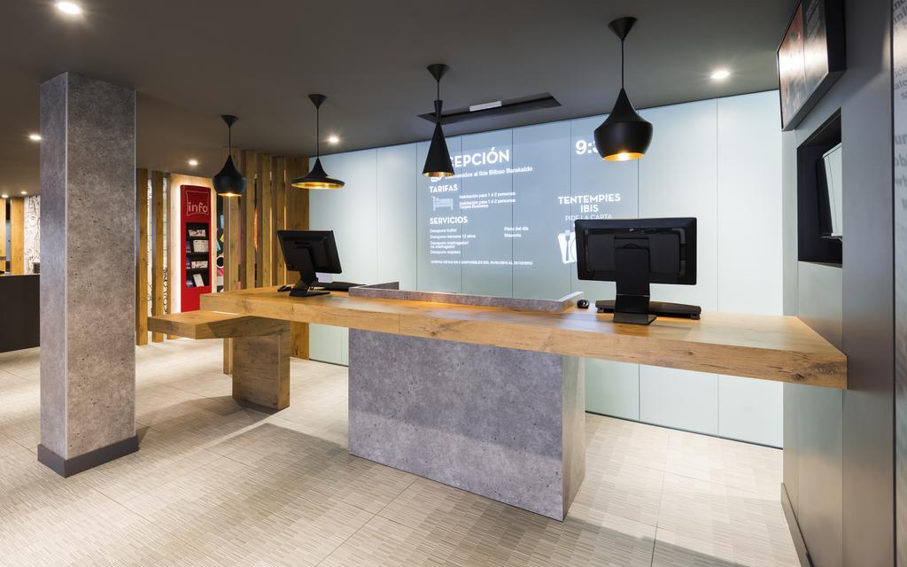 Ibis Bilbao Barakaldo Hotel Bagian luar foto