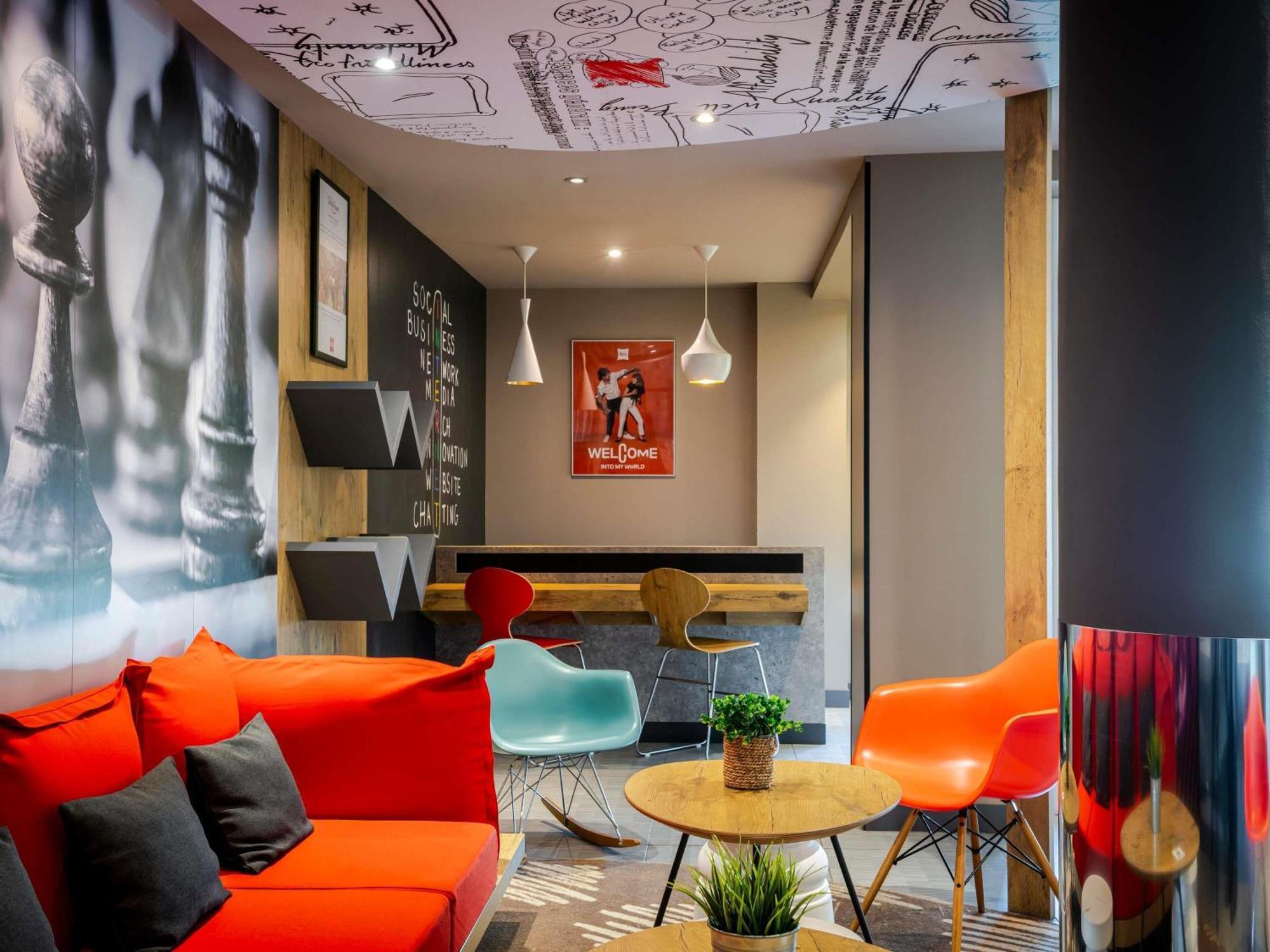 Ibis Bilbao Barakaldo Hotel Bagian luar foto