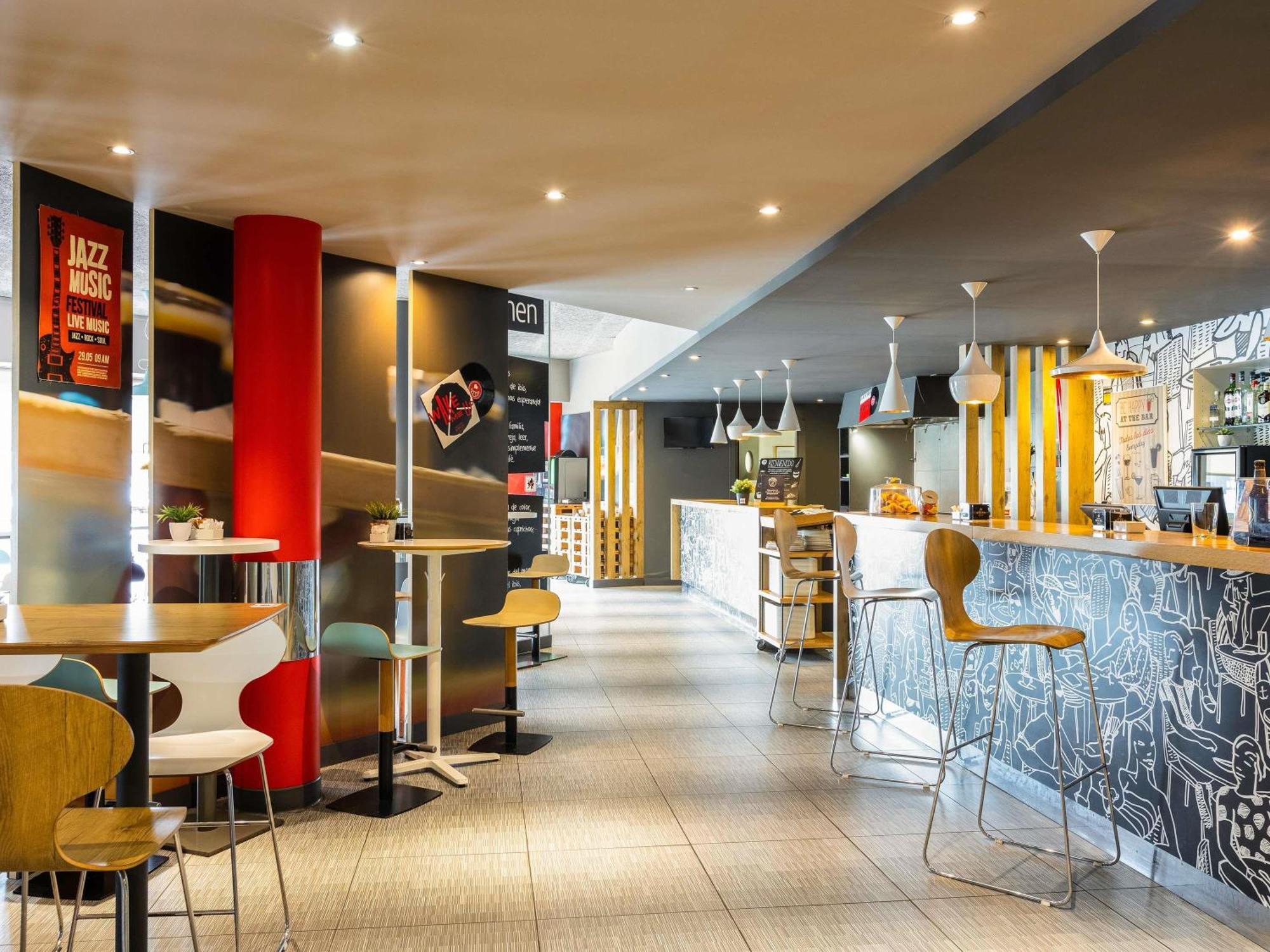 Ibis Bilbao Barakaldo Hotel Bagian luar foto